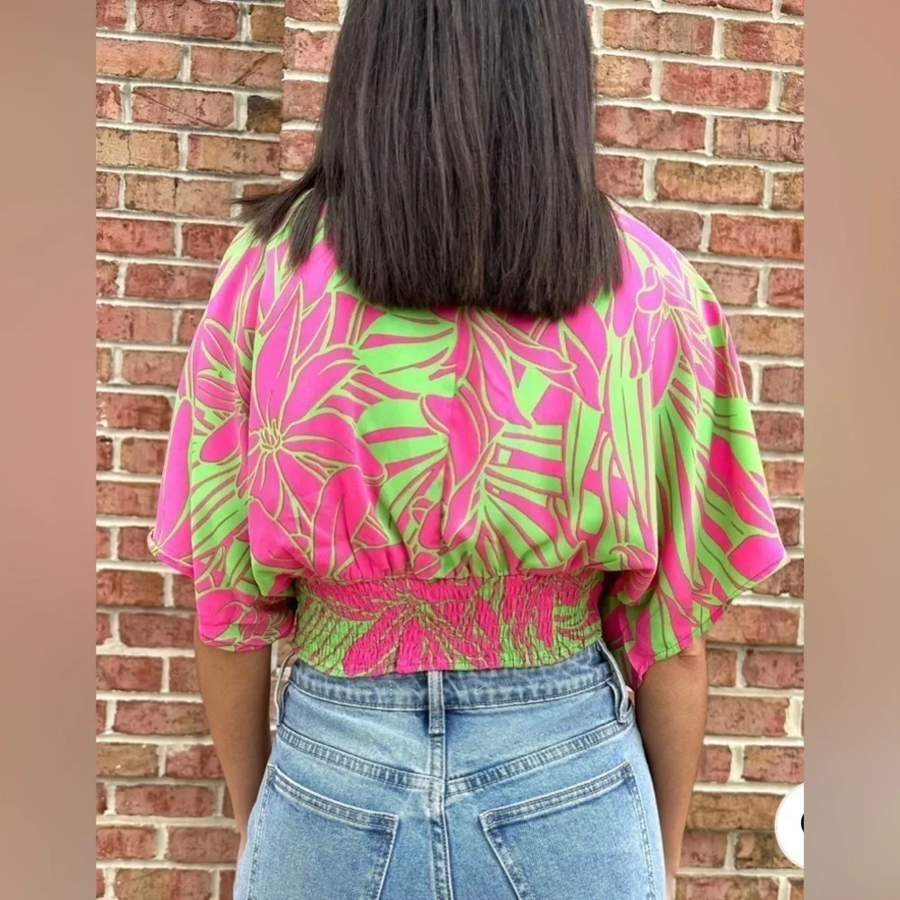 One n More Leaf Print Short Sleeve Top - Picture 2 of 11